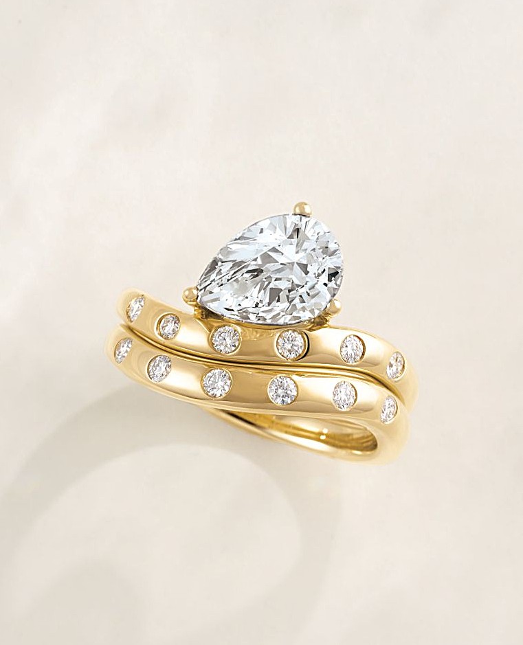 Private wedding band consultation at Diamond Consulate